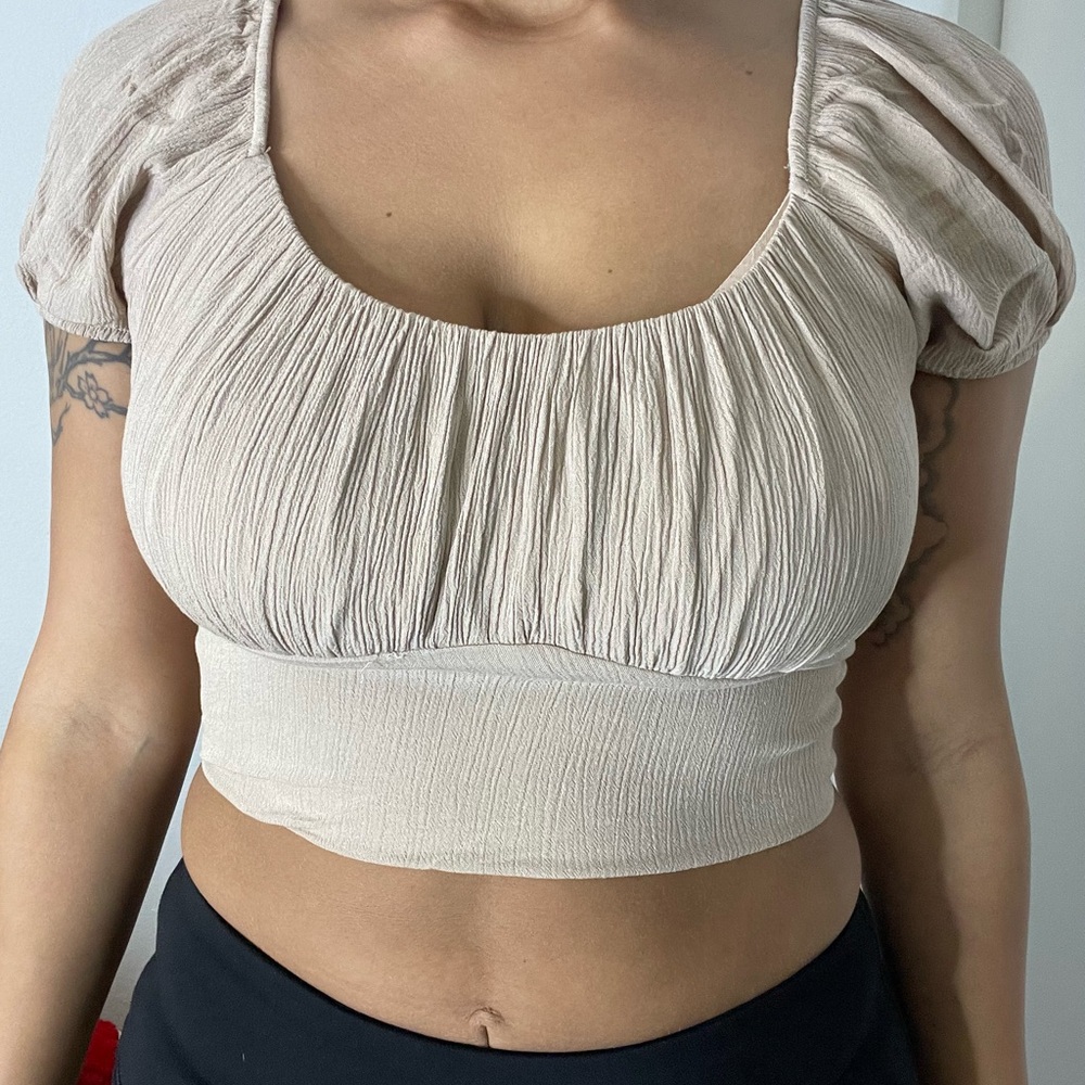 Women's Cream Ruched Top